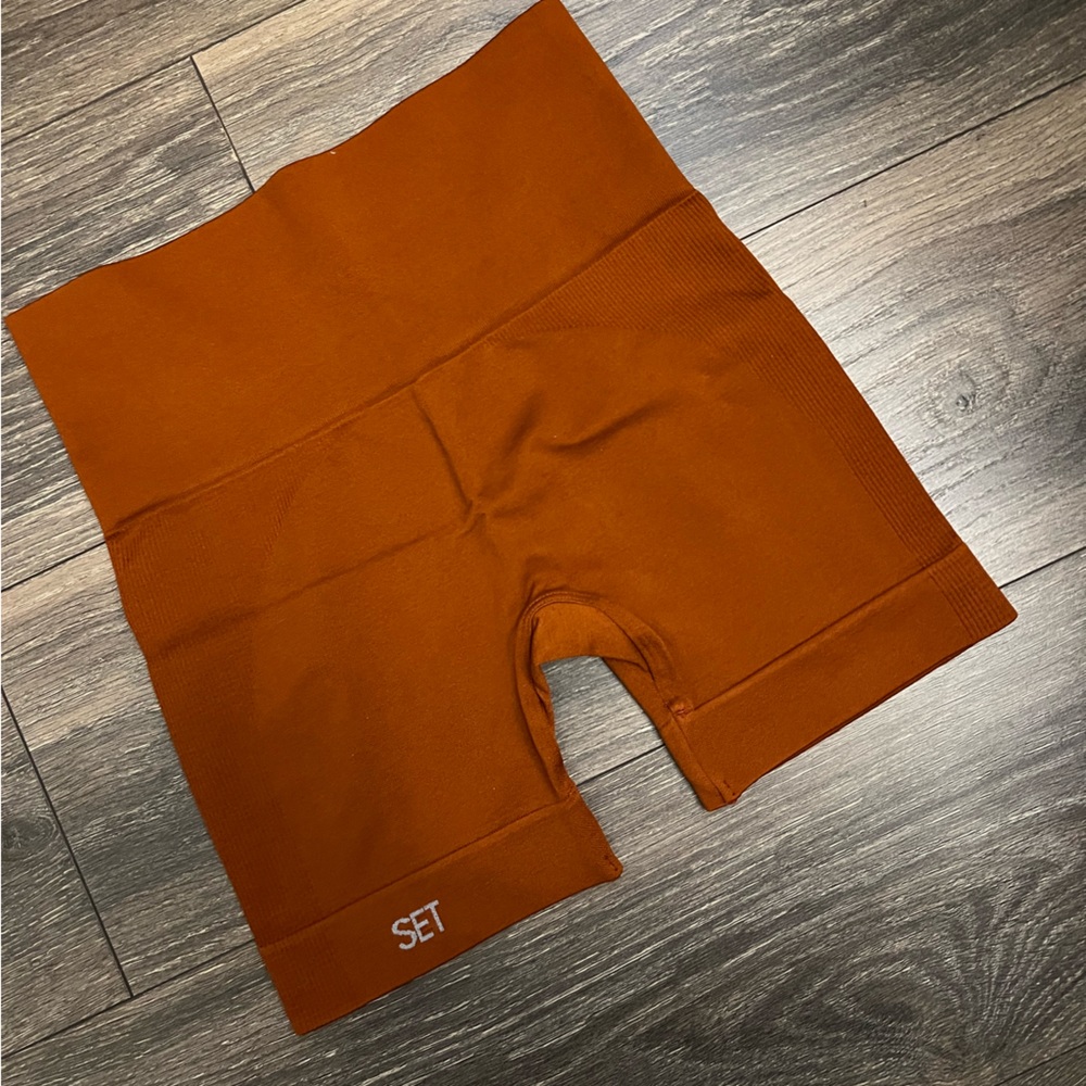 SET Active, brand new biker shorts